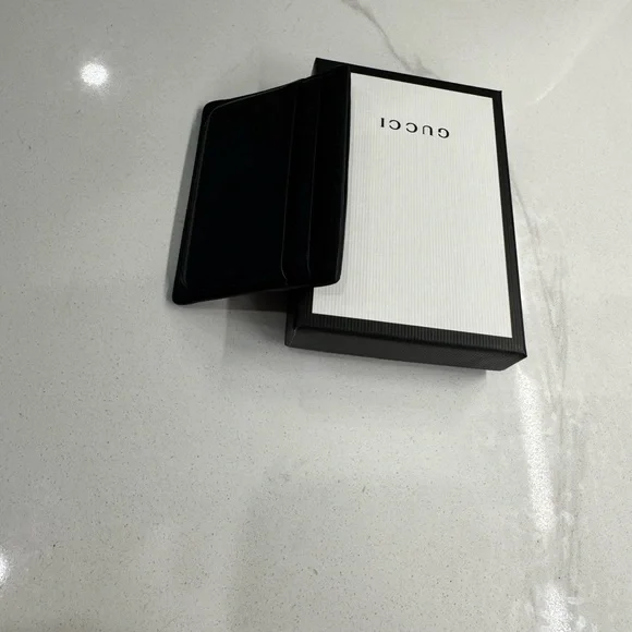 Gucci Black Card Holder with Gold Bee Accent - Picture 6 of 6